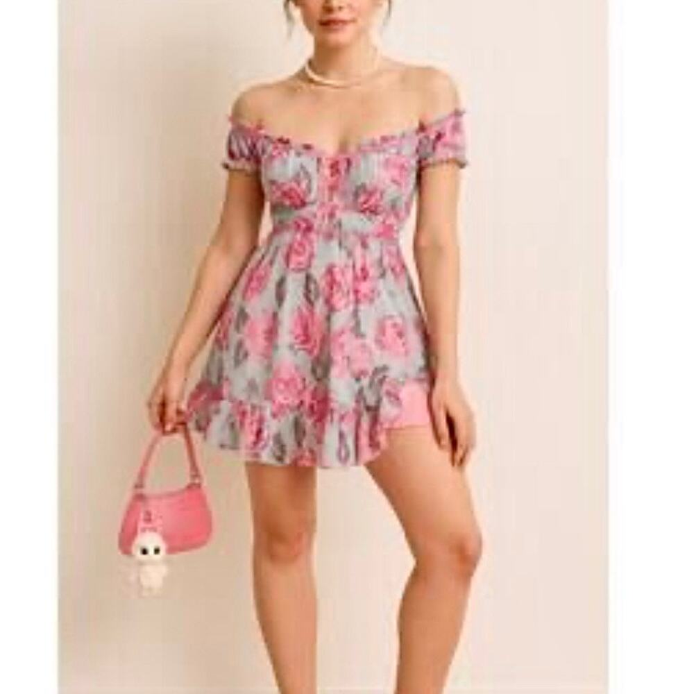 Betsey Johnson Chemise Floral Off-shoulder Intimate sheer size Large